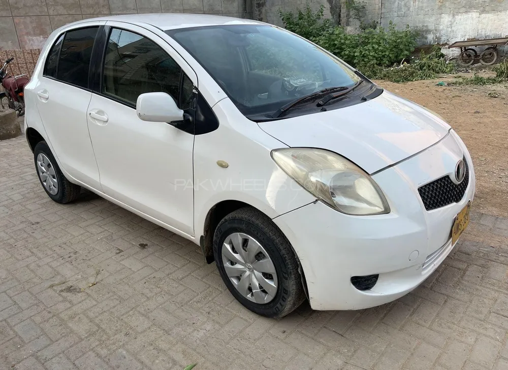 Toyota Vitz 2006 for sale in Karachi