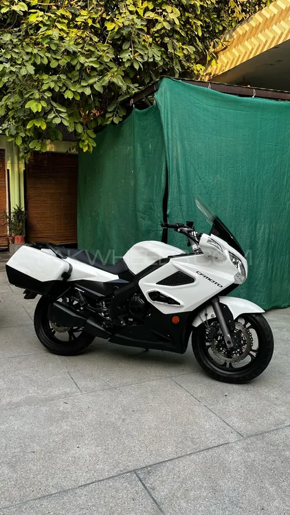 CF MOTO 800 MT Touring Dakar 2016 for Sale Image-1