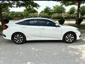 Honda Civic Oriel 1.8 i-VTEC CVT 2017 for Sale