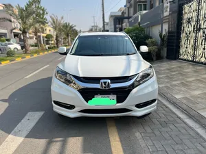 Honda Vezel Hybrid Z 2017 for Sale