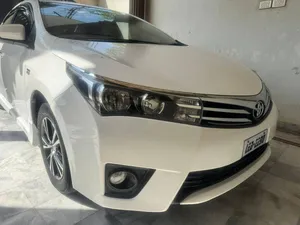 Toyota Corolla Altis Grande CVT-i 1.8 2015 for Sale