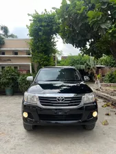 Toyota Hilux Vigo Champ G 2015 for Sale