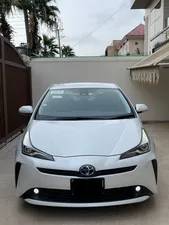 Toyota Prius S 2021 for Sale