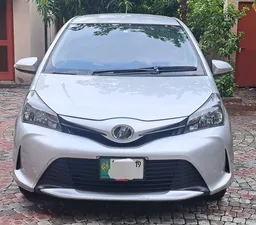 Toyota Vitz F 1.0 2015 for Sale