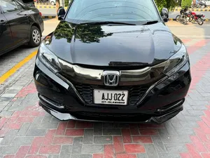 Honda Vezel Hybrid RS Honda Sensing  2018 for Sale