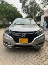 Honda Vezel Hybrid Z 2014 for Sale