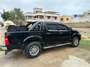 Toyota Hilux Invincible 2012 for Sale