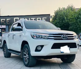 Toyota Hilux Revo V Automatic 2.8 2021 for Sale