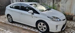 Toyota Prius S 1.8 2014 for Sale