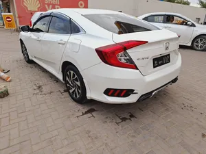 Honda Civic Oriel 1.8 i-VTEC CVT 2019 for Sale