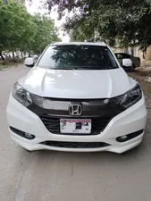 Honda Vezel Hybrid Z 2015 for Sale