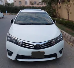 Toyota Corolla Altis Grande CVT-i 1.8 2014 for Sale