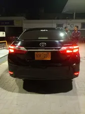 Toyota Corolla GLi 1.3 VVTi 2015 for Sale