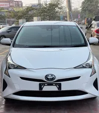 Toyota Prius S 2017 for Sale