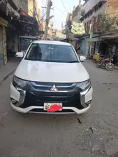 Mitsubishi Outlander PHEV 2016 for Sale