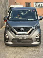 Nissan Dayz Highway star S hybrid X pro pilot 2021 for Sale