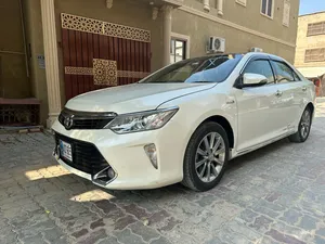 Toyota Camry Hybrid 2014 for Sale