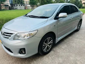 Toyota Corolla Altis SR Cruisetronic 1.6 2013 for Sale