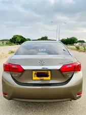 Toyota Corolla Altis Grande CVT-i 1.8 2014 for Sale