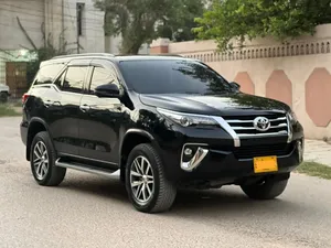 Toyota Fortuner 2.8 Sigma 4 2018 for Sale