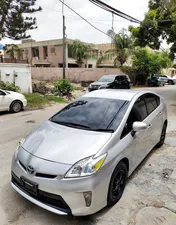 Toyota Prius S 1.8 2012 for Sale