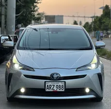 Toyota Prius S Touring Selection 2020 for Sale