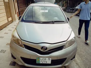 Toyota Vitz F 1.0 2013 for Sale