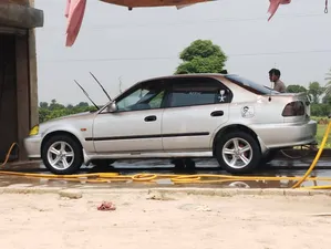 Honda Civic EXi Automatic 2000 for Sale