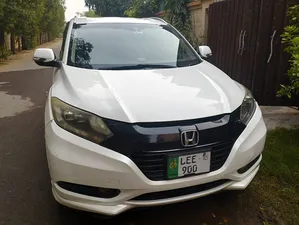 Honda Vezel Hybrid Z 2015 for Sale