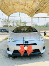 Toyota Aqua S 2012 for Sale