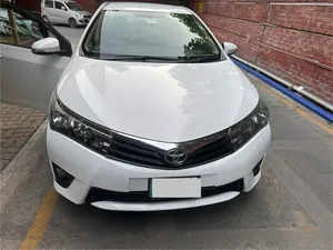 Toyota Corolla Altis Automatic 1.6 2017 for Sale