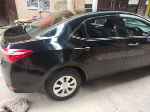 Toyota Corolla XLi VVTi 2017 for Sale