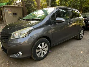 Toyota Vitz F 1.0 2011 for Sale