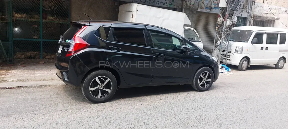 Honda Fit 2014 for Sale in Mardan Image-1