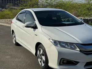 Honda Grace Hybrid DX 2015 for Sale