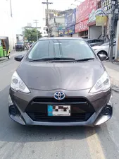 Toyota Aqua S 2015 for Sale