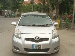 Toyota Vitz F 1.0 2007 for Sale