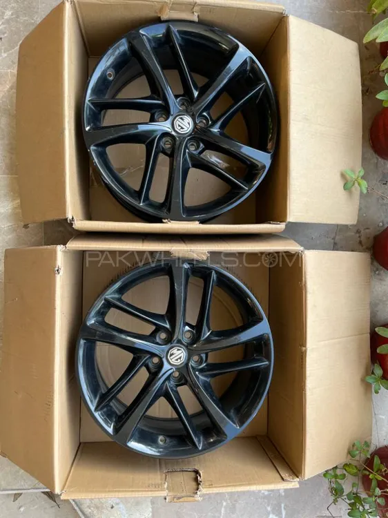 MG HS Original Alloy Rims Set for Sale  Image-1