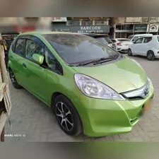 Honda Fit 1.3 Hybrid XH Selection 2011 for Sale