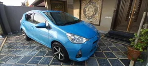 Toyota Aqua S 2014 for Sale