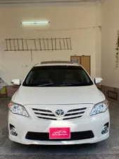 Toyota Corolla Altis SR Cruisetronic 1.6 2012 for Sale