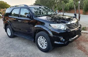 Toyota Fortuner 2.7 VVTi 2014 for Sale