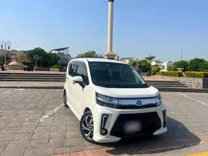 Daihatsu Move Custom RS SA 2019 for Sale