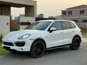 Porsche Cayenne Hybrid 2012 for Sale