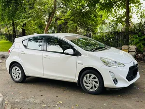 Toyota Aqua L 2015 for Sale