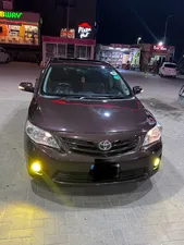 Toyota Corolla Altis SR Cruisetronic 1.6 2013 for Sale