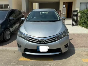 Toyota Corolla GLi 1.3 VVTi 2015 for Sale