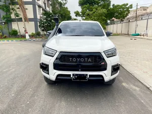 Toyota Hilux Revo V Automatic 2.8 2019 for Sale