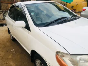 Toyota Platz F 1.0 2002 for Sale