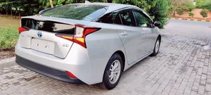 Toyota Prius S 2021 for Sale